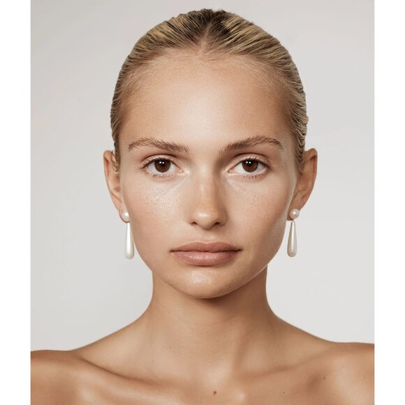 SHASHI Linnea Pearl Drop Earring in Pearl One Size New Womens Dangle - Picture 9 of 11